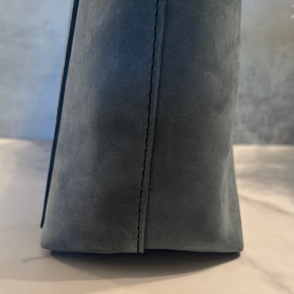 Portland Leather Storm Medium Crossbody - Picture 5 of 9